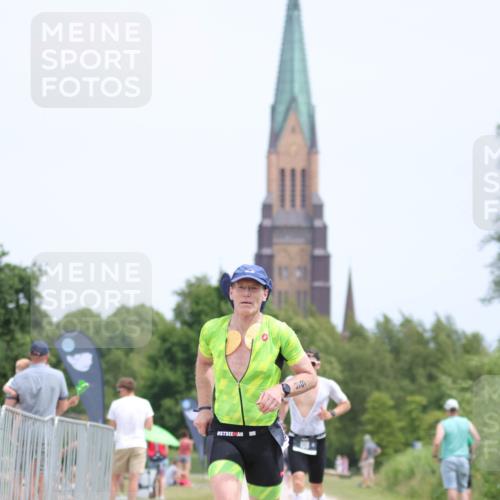 22.06.2025 - Viking Triathlon H.Heesch http://msf.ph/oto/8100316 22.06.2025 13:33:26 Laufen 66, 108 meine-sportfotos.de