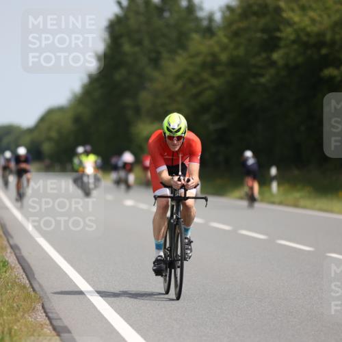 22.06.2025 - Viking Triathlon Yannick Fuchs http://msf.ph/oto/8100342 22.06.2025 11:24:45 Radfahren 107, 204, 603 meine-sportfotos.de