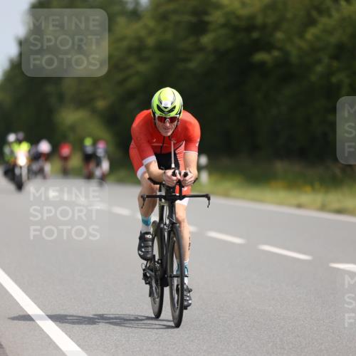 22.06.2025 - Viking Triathlon Yannick Fuchs http://msf.ph/oto/8100352 22.06.2025 11:24:45 Radfahren 107, 204, 603 meine-sportfotos.de