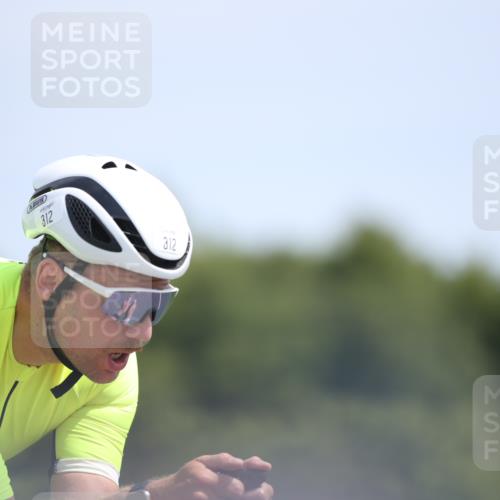 22.06.2025 - Viking Triathlon Yannick Fuchs http://msf.ph/oto/8100361 22.06.2025 12:03:19 Radfahren 113, 123, 135, 224, 226, 243, 312, 315, 461, 549, 619 meine-sportfotos.de