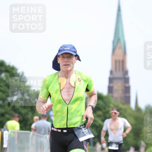 22.06.2025 - Viking Triathlon H.Heesch http://msf.ph/oto/8100366 22.06.2025 13:33:27 Laufen 66, 108 meine-sportfotos.de