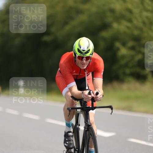 22.06.2025 - Viking Triathlon Yannick Fuchs http://msf.ph/oto/8100369 22.06.2025 11:24:46 Radfahren 107, 204, 603 meine-sportfotos.de