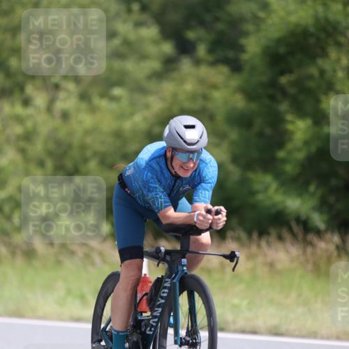 22.06.2025 - Viking Triathlon Yannick Fuchs http://msf.ph/oto/8100378 22.06.2025 12:03:21 Radfahren 113, 123, 224, 226, 243, 312, 315, 461, 549, 619 meine-sportfotos.de