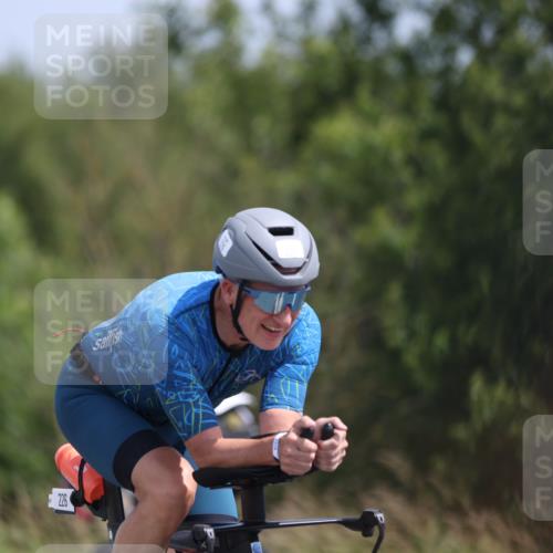 22.06.2025 - Viking Triathlon Yannick Fuchs http://msf.ph/oto/8100403 22.06.2025 12:03:21 Radfahren 113, 123, 224, 226, 243, 312, 315, 461, 549, 619 meine-sportfotos.de