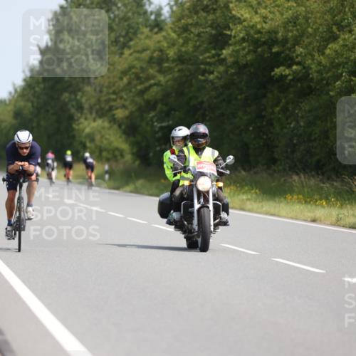 22.06.2025 - Viking Triathlon Yannick Fuchs http://msf.ph/oto/8100407 22.06.2025 11:24:48 Radfahren 107, 204, 603 meine-sportfotos.de