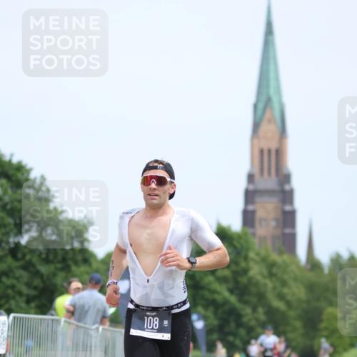 22.06.2025 - Viking Triathlon H.Heesch http://msf.ph/oto/8100409 22.06.2025 13:33:30 Laufen 66, 108 meine-sportfotos.de
