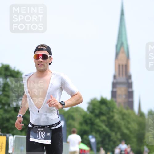 22.06.2025 - Viking Triathlon H.Heesch http://msf.ph/oto/8100438 22.06.2025 13:33:31 Laufen 66, 108 meine-sportfotos.de