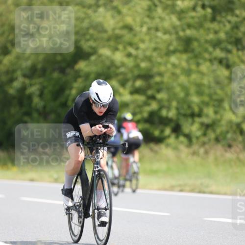 22.06.2025 - Viking Triathlon Yannick Fuchs http://msf.ph/oto/8100447 22.06.2025 12:03:24 Radfahren 113, 224, 226, 243, 549, 619 meine-sportfotos.de
