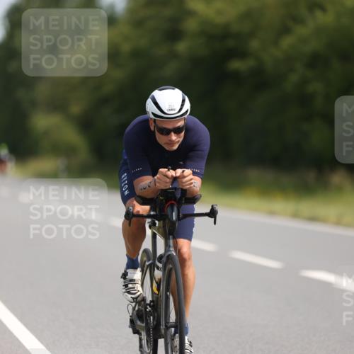 22.06.2025 - Viking Triathlon Yannick Fuchs http://msf.ph/oto/8100450 22.06.2025 11:24:51 Radfahren 204, 548, 603 meine-sportfotos.de