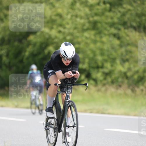 22.06.2025 - Viking Triathlon Yannick Fuchs http://msf.ph/oto/8100457 22.06.2025 12:03:24 Radfahren 113, 224, 226, 243, 549, 619 meine-sportfotos.de