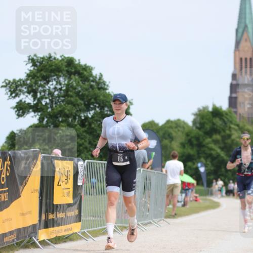 22.06.2025 - Viking Triathlon H.Heesch http://msf.ph/oto/8100468 22.06.2025 13:33:44 Laufen 115, 557 meine-sportfotos.de