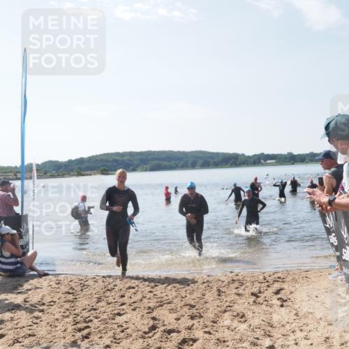 22.06.2025 - Viking Triathlon MichiJ http://msf.ph/oto/8100475 22.06.2025 10:44:50 Schwimmen 18, 168, 440, 446, 638, 653 meine-sportfotos.de