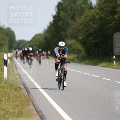22.06.2025 - Viking Triathlon Yannick Fuchs http://msf.ph/oto/8100480 22.06.2025 11:24:53 Radfahren 85, 204, 306, 548, 603, 626 meine-sportfotos.de