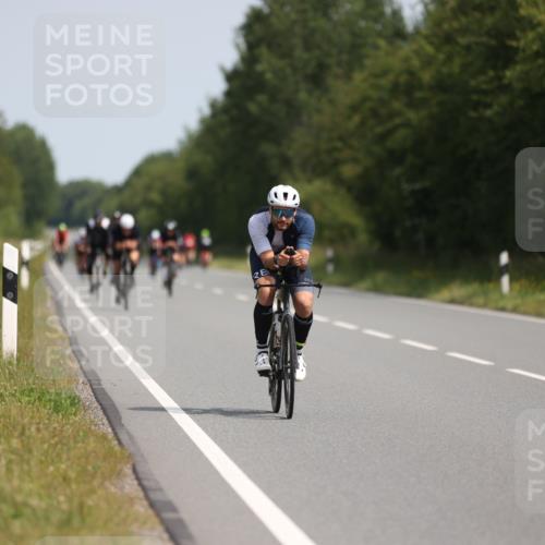 22.06.2025 - Viking Triathlon Yannick Fuchs http://msf.ph/oto/8100486 22.06.2025 11:24:53 Radfahren 85, 204, 306, 548, 603, 626 meine-sportfotos.de