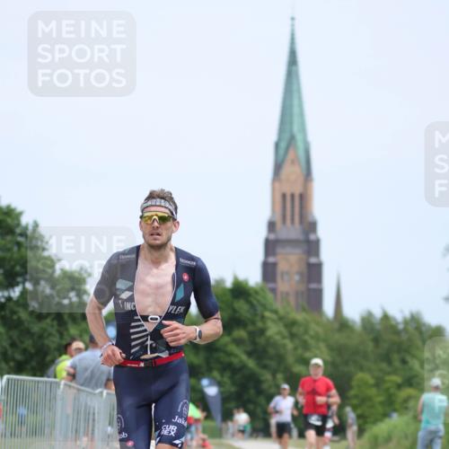 22.06.2025 - Viking Triathlon H.Heesch http://msf.ph/oto/8100488 22.06.2025 13:33:47 Laufen 115, 482, 557 meine-sportfotos.de
