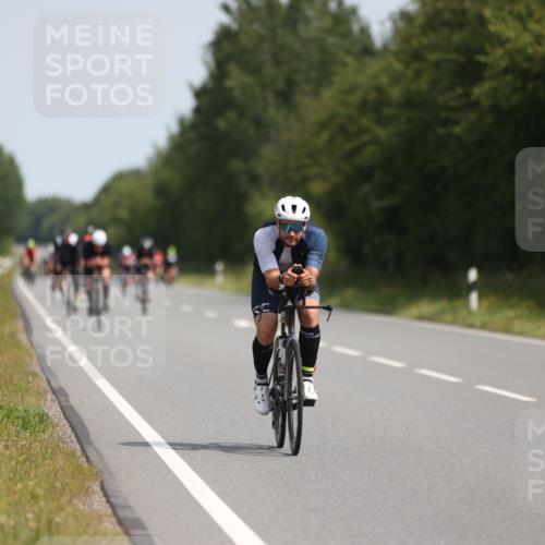 22.06.2025 - Viking Triathlon Yannick Fuchs http://msf.ph/oto/8100492 22.06.2025 11:24:54 Radfahren 85, 204, 306, 548, 603, 626 meine-sportfotos.de
