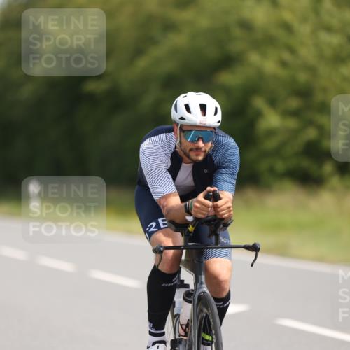 22.06.2025 - Viking Triathlon Yannick Fuchs http://msf.ph/oto/8100550 22.06.2025 11:24:55 Radfahren 85, 114, 204, 215, 306, 548, 603, 626 meine-sportfotos.de