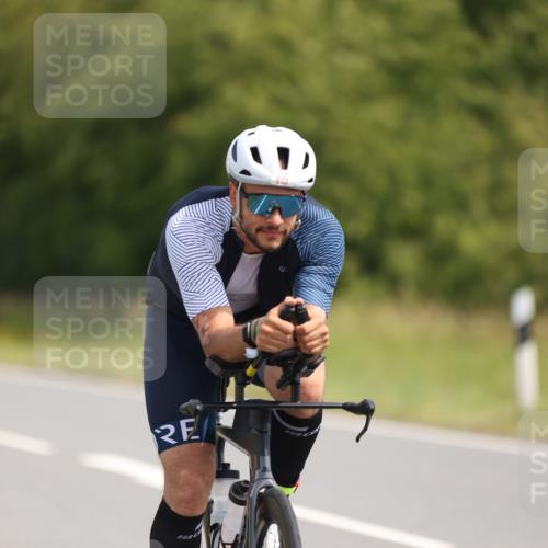 22.06.2025 - Viking Triathlon Yannick Fuchs http://msf.ph/oto/8100558 22.06.2025 11:24:55 Radfahren 85, 114, 204, 215, 306, 548, 603, 626 meine-sportfotos.de