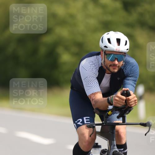 22.06.2025 - Viking Triathlon Yannick Fuchs http://msf.ph/oto/8100561 22.06.2025 11:24:56 Radfahren 77, 85, 114, 215, 306, 548, 603, 626 meine-sportfotos.de