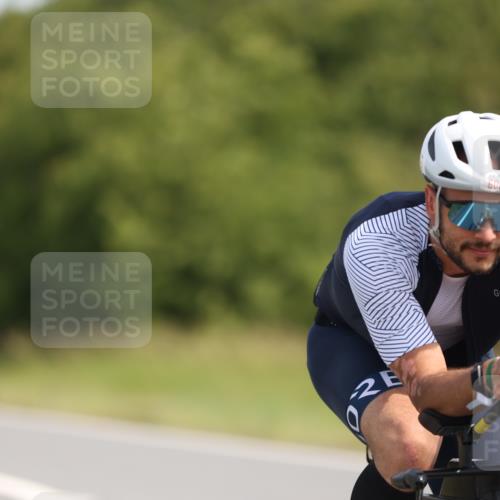 22.06.2025 - Viking Triathlon Yannick Fuchs http://msf.ph/oto/8100571 22.06.2025 11:24:56 Radfahren 77, 85, 114, 215, 306, 548, 603, 626 meine-sportfotos.de