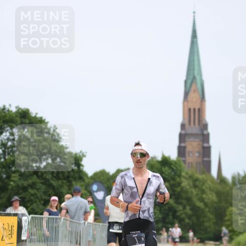 22.06.2025 - Viking Triathlon H.Heesch http://msf.ph/oto/8100586 22.06.2025 13:34:10 Laufen 1, 494 meine-sportfotos.de