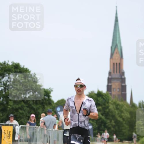 22.06.2025 - Viking Triathlon H.Heesch http://msf.ph/oto/8100595 22.06.2025 13:34:10 Laufen 1, 494 meine-sportfotos.de