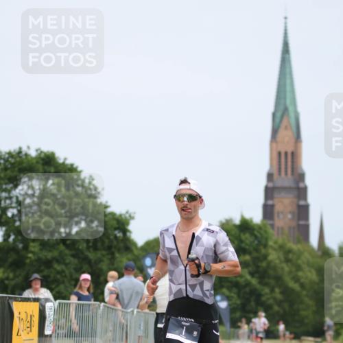 22.06.2025 - Viking Triathlon H.Heesch http://msf.ph/oto/8100598 22.06.2025 13:34:10 Laufen 1, 494 meine-sportfotos.de