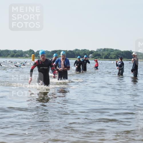 22.06.2025 - Viking Triathlon KatJ http://msf.ph/oto/8100692 22.06.2025 10:33:19 Schwimmen 28, 300, 387, 524, 608 meine-sportfotos.de