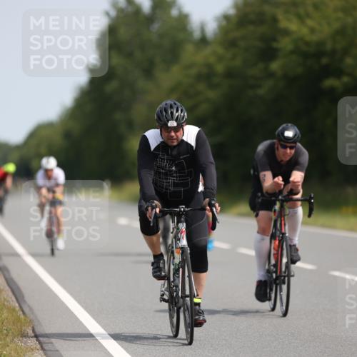 22.06.2025 - Viking Triathlon Yannick Fuchs http://msf.ph/oto/8100696 22.06.2025 11:25:02 Radfahren 77, 85, 114, 164, 215, 306, 482, 548, 626 meine-sportfotos.de