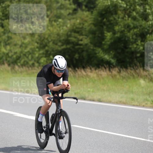 22.06.2025 - Viking Triathlon Yannick Fuchs http://msf.ph/oto/8100699 22.06.2025 12:04:09 Radfahren 38, 42, 142, 149, 333, 351, 517, 650 meine-sportfotos.de