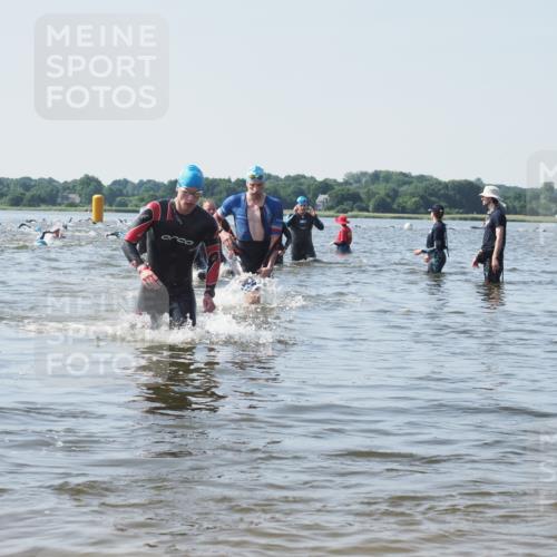 22.06.2025 - Viking Triathlon KatJ http://msf.ph/oto/8100703 22.06.2025 10:33:20 Schwimmen 28, 38, 300, 387, 524, 608 meine-sportfotos.de