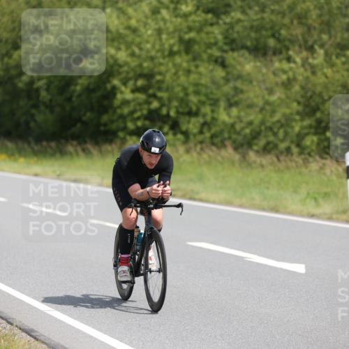 22.06.2025 - Viking Triathlon Yannick Fuchs http://msf.ph/oto/8100764 22.06.2025 12:04:11 Radfahren 38, 42, 142, 149, 333, 351, 517, 650 meine-sportfotos.de