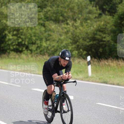 22.06.2025 - Viking Triathlon Yannick Fuchs http://msf.ph/oto/8100770 22.06.2025 12:04:11 Radfahren 38, 42, 142, 149, 333, 351, 517, 650 meine-sportfotos.de