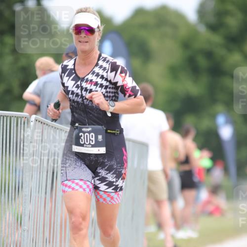 22.06.2025 - Viking Triathlon H.Heesch http://msf.ph/oto/8100801 22.06.2025 13:34:40 Laufen 309 meine-sportfotos.de