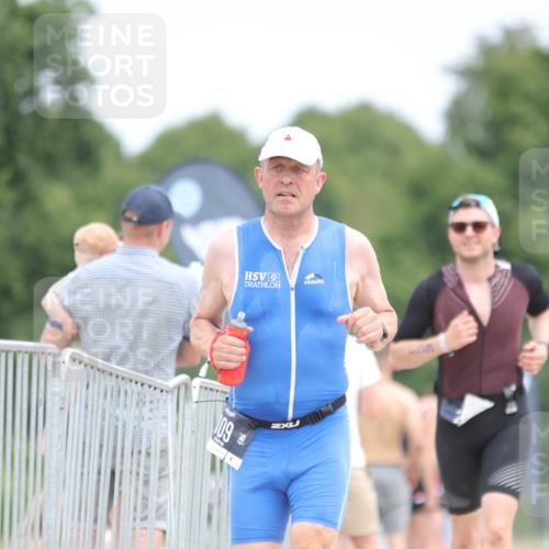 22.06.2025 - Viking Triathlon H.Heesch http://msf.ph/oto/8100813 22.06.2025 13:34:49 Laufen 109, 229, 238 meine-sportfotos.de
