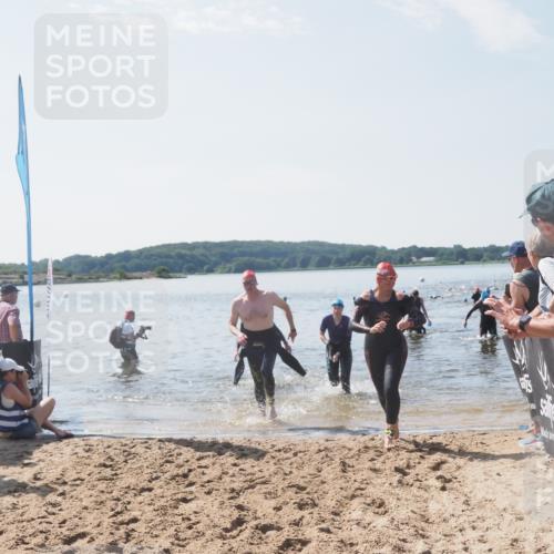 22.06.2025 - Viking Triathlon MichiJ http://msf.ph/oto/8100816 22.06.2025 10:45:04 Schwimmen 39, 168, 346, 493, 638, 653 meine-sportfotos.de