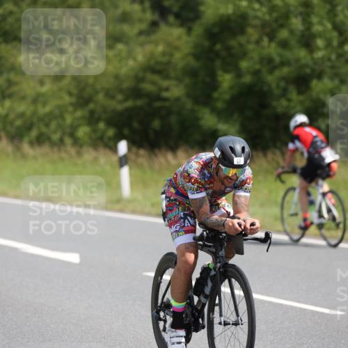 22.06.2025 - Viking Triathlon Yannick Fuchs http://msf.ph/oto/8100821 22.06.2025 12:04:13 Radfahren 38, 142, 149, 333, 517, 650 meine-sportfotos.de