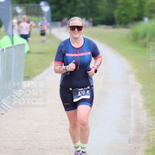 22.06.2025 - Viking Triathlon H.Heesch http://msf.ph/oto/8100839 22.06.2025 16:44:29 Laufen 402, 470 meine-sportfotos.de