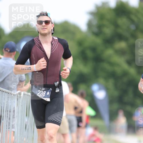 22.06.2025 - Viking Triathlon H.Heesch http://msf.ph/oto/8100861 22.06.2025 13:34:51 Laufen 109, 229, 238 meine-sportfotos.de
