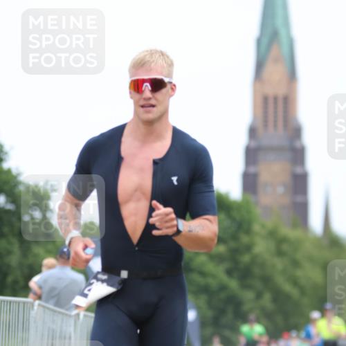 22.06.2025 - Viking Triathlon H.Heesch http://msf.ph/oto/8100883 22.06.2025 13:34:54 Laufen 109, 229, 238 meine-sportfotos.de