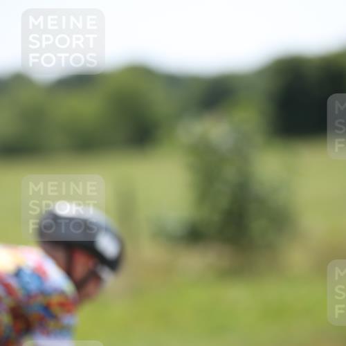 22.06.2025 - Viking Triathlon Yannick Fuchs http://msf.ph/oto/8100896 22.06.2025 12:04:14 Radfahren 38, 333, 517, 524, 650 meine-sportfotos.de