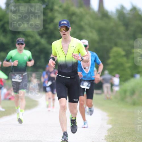 22.06.2025 - Viking Triathlon H.Heesch http://msf.ph/oto/8100919 22.06.2025 13:35:02 Laufen 148, 237, 505 meine-sportfotos.de