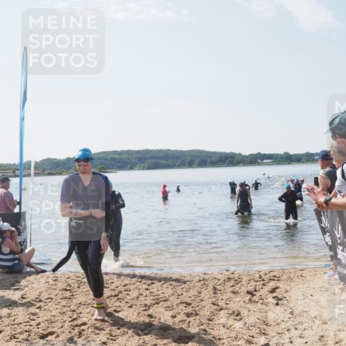 22.06.2025 - Viking Triathlon MichiJ http://msf.ph/oto/8100935 22.06.2025 10:45:08 Schwimmen 39, 168, 346, 493, 503, 638 meine-sportfotos.de