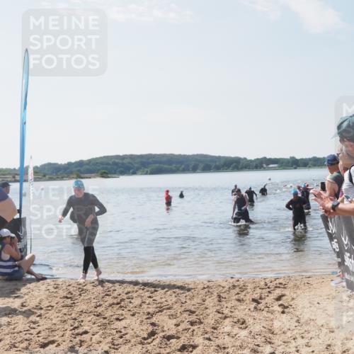 22.06.2025 - Viking Triathlon MichiJ http://msf.ph/oto/8100968 22.06.2025 10:45:09 Schwimmen 39, 68, 168, 346, 493, 503 meine-sportfotos.de