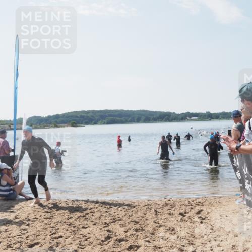 22.06.2025 - Viking Triathlon MichiJ http://msf.ph/oto/8100974 22.06.2025 10:45:10 Schwimmen 39, 68, 346, 493, 503 meine-sportfotos.de