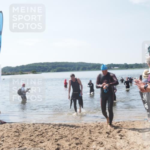22.06.2025 - Viking Triathlon MichiJ http://msf.ph/oto/8101000 22.06.2025 10:45:18 Schwimmen 68, 102, 108, 346, 493, 503, 605 meine-sportfotos.de