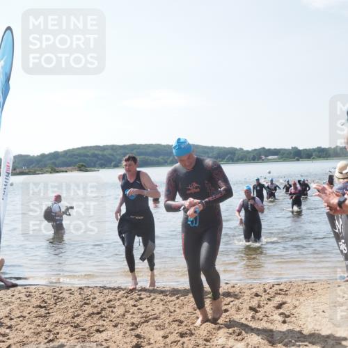 22.06.2025 - Viking Triathlon MichiJ http://msf.ph/oto/8101005 22.06.2025 10:45:19 Schwimmen 68, 102, 108, 346, 503, 605 meine-sportfotos.de