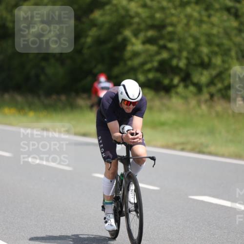 22.06.2025 - Viking Triathlon Yannick Fuchs http://msf.ph/oto/8101016 22.06.2025 12:04:25 Radfahren 75, 175, 233, 270, 412, 524, 532 meine-sportfotos.de