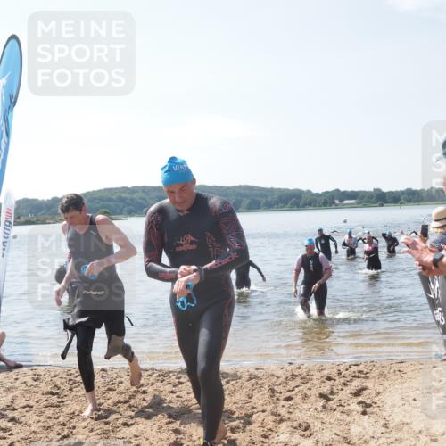 22.06.2025 - Viking Triathlon MichiJ http://msf.ph/oto/8101062 22.06.2025 10:45:20 Schwimmen 68, 102, 108, 346, 503, 605 meine-sportfotos.de