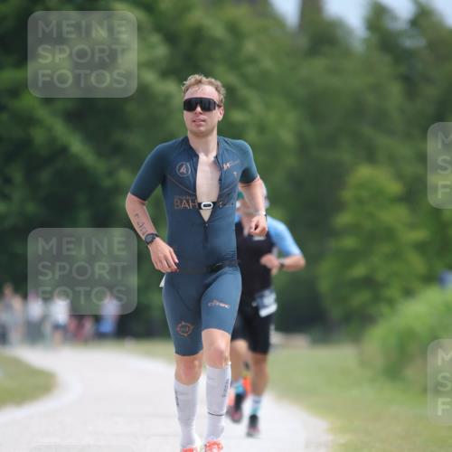 22.06.2025 - Viking Triathlon H.Heesch http://msf.ph/oto/8101072 22.06.2025 12:55:04 Laufen 152, 458 meine-sportfotos.de